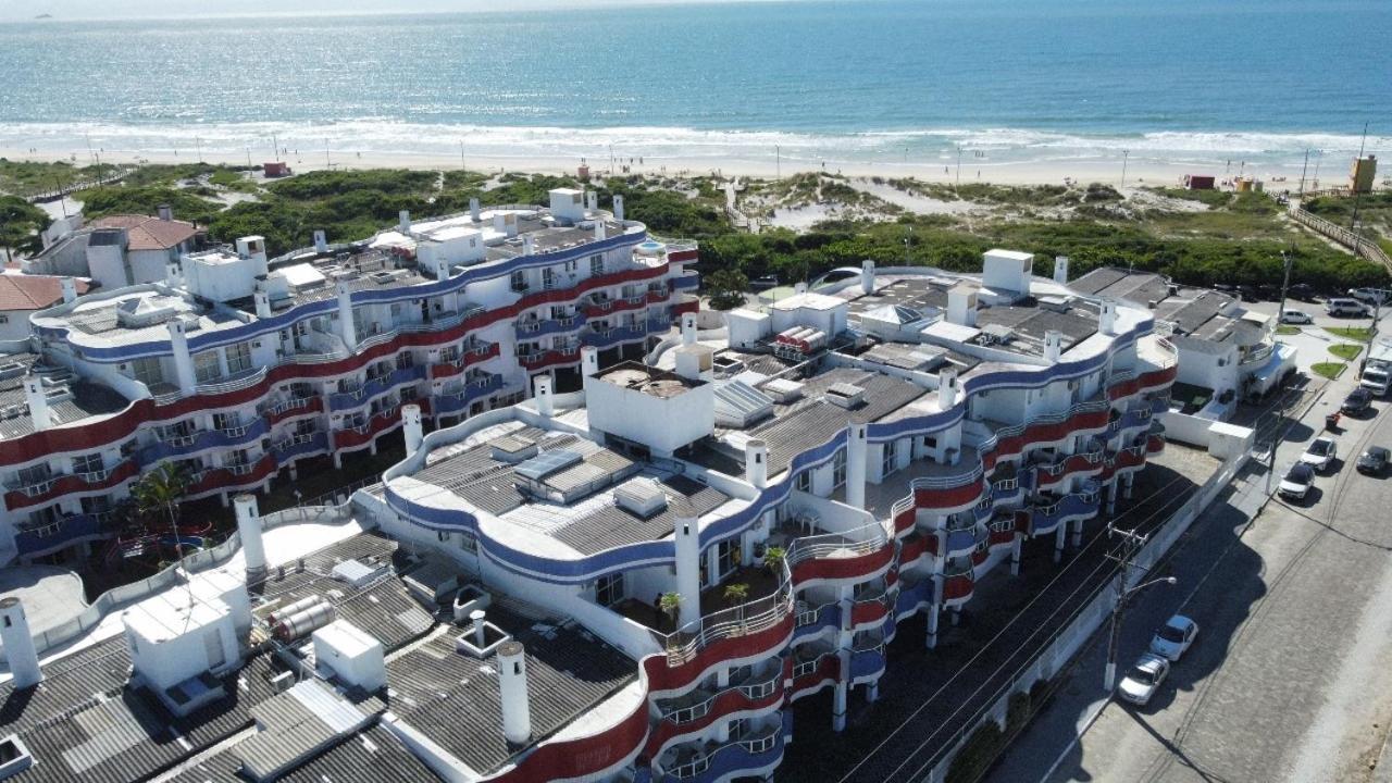 Apart Hotel Holiday Apartamento *